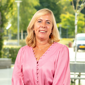 Mw. A. Arnold - Groevenbeek